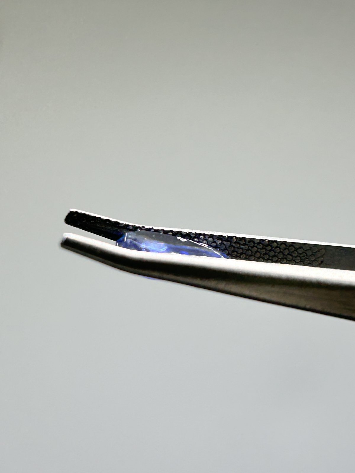 Natural Blue Sapphire - 3.005 Carats