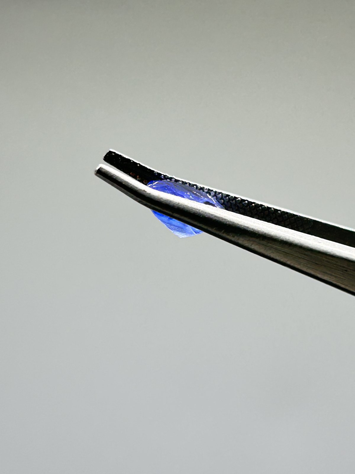 Natural Blue Sapphire - 3.565 Carats