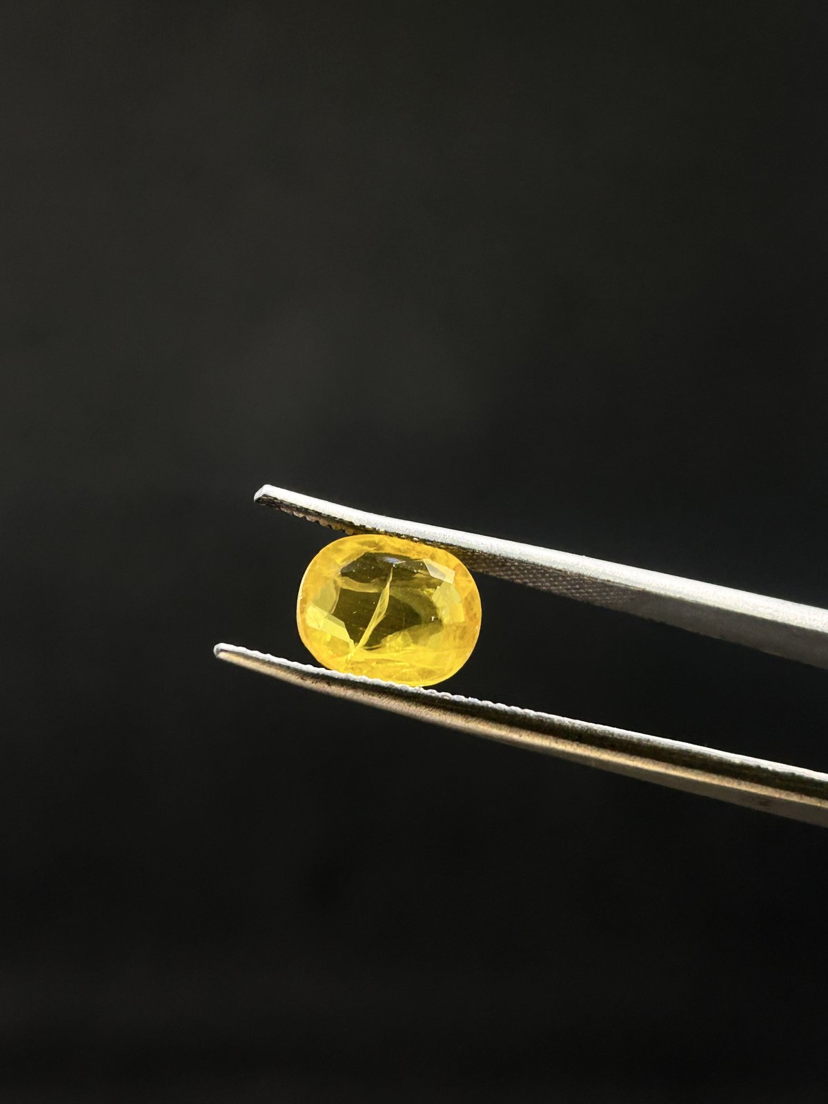Natural Yellow Sapphire - 4.49 Carats (Bangkok)