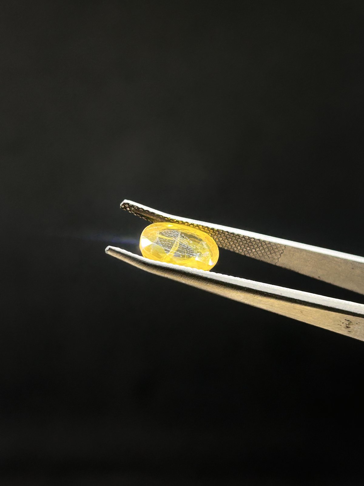 Natural Yellow Sapphire - 4.49 Carats (Bangkok)