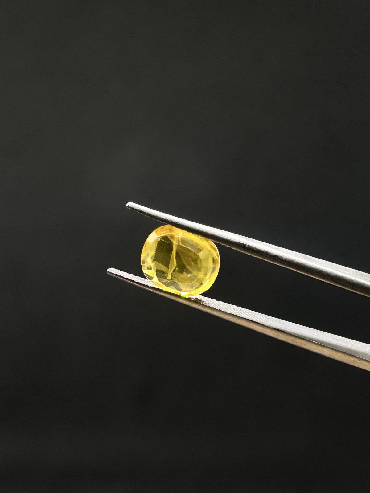 Natural Yellow Sapphire - 4.49 Carats (Bangkok)