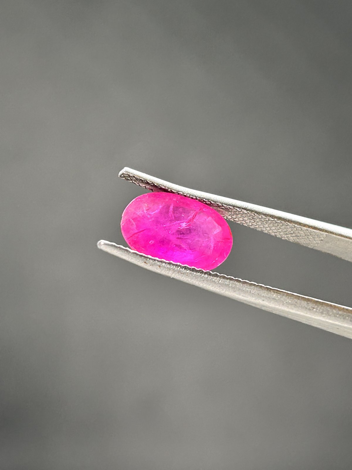 Natural Ruby - 4.02 Carats (Burma)