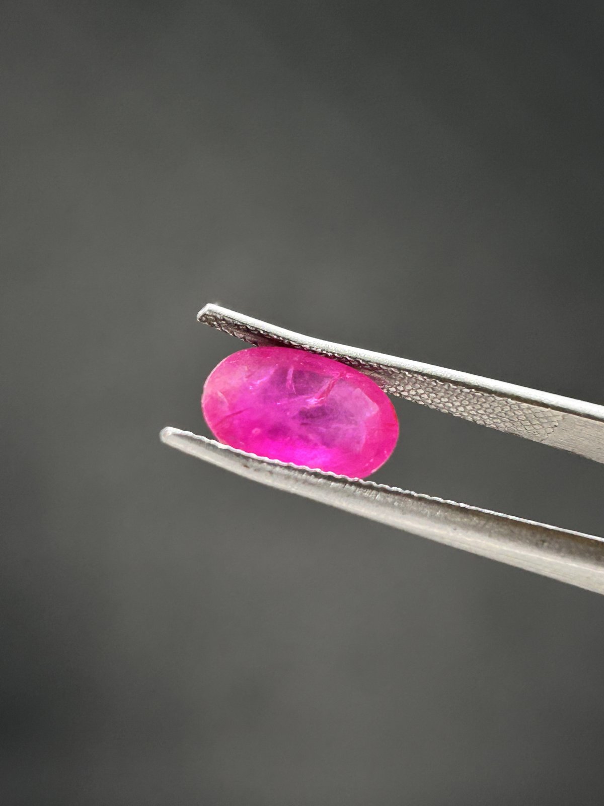 Natural Ruby - 4.02 Carats (Burma)
