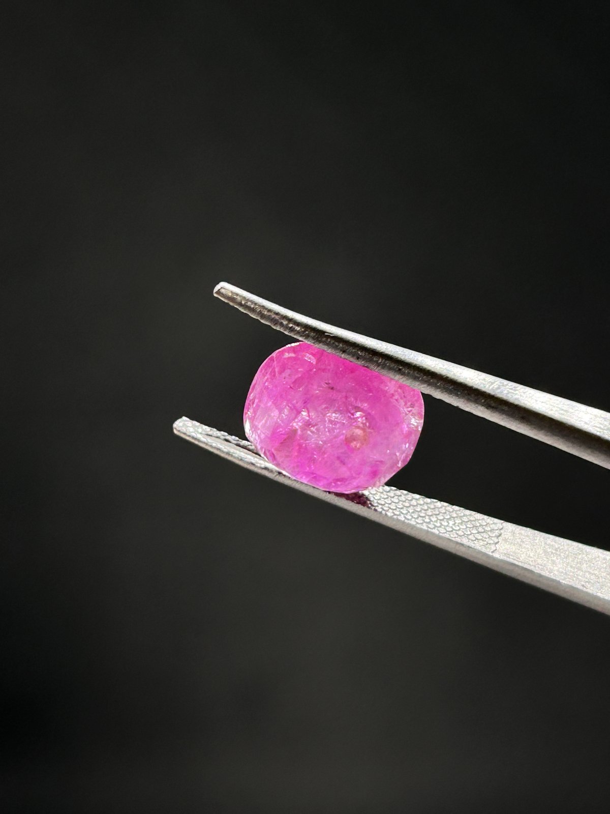 Natural Ruby - 7.525 Carats (Burma)