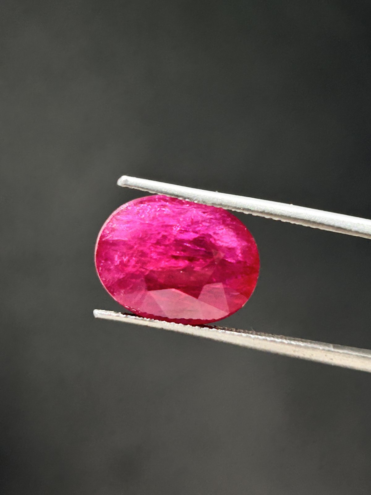 Natural Ruby - 10.235 Carats