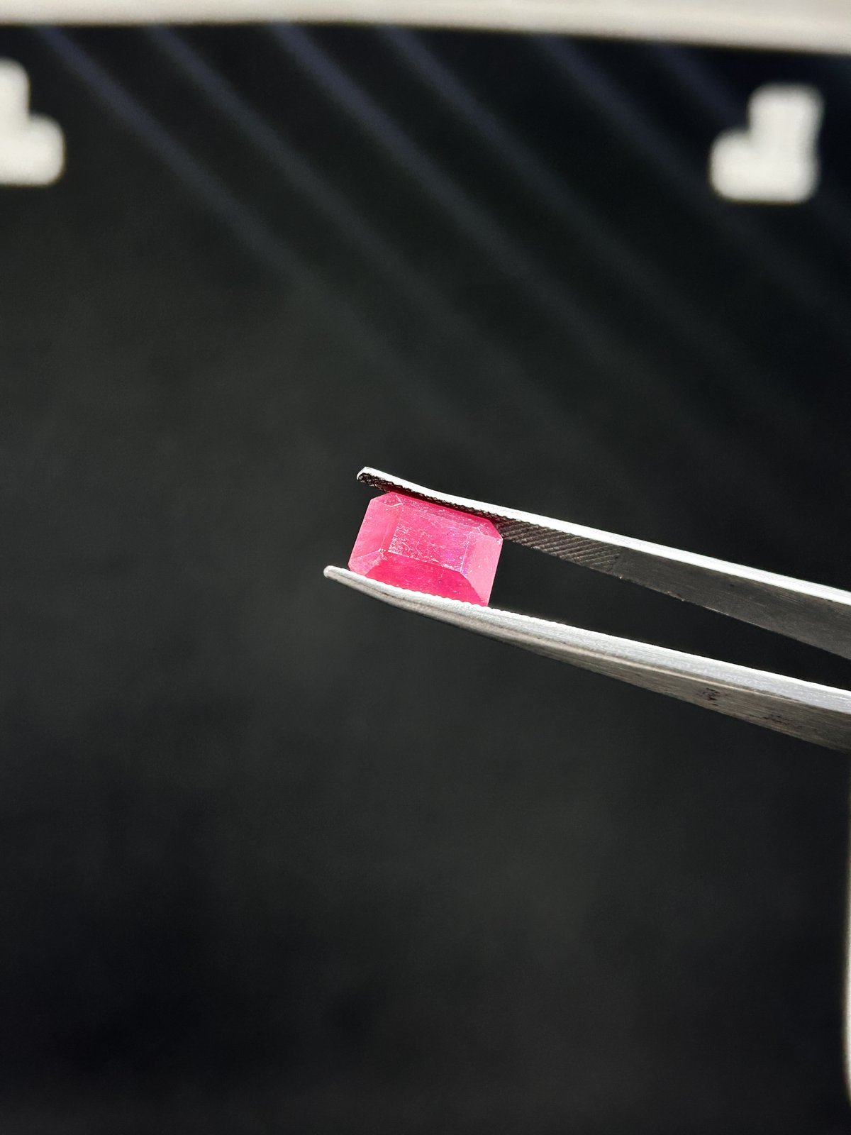 Natural Ruby - 5.785 Carats
