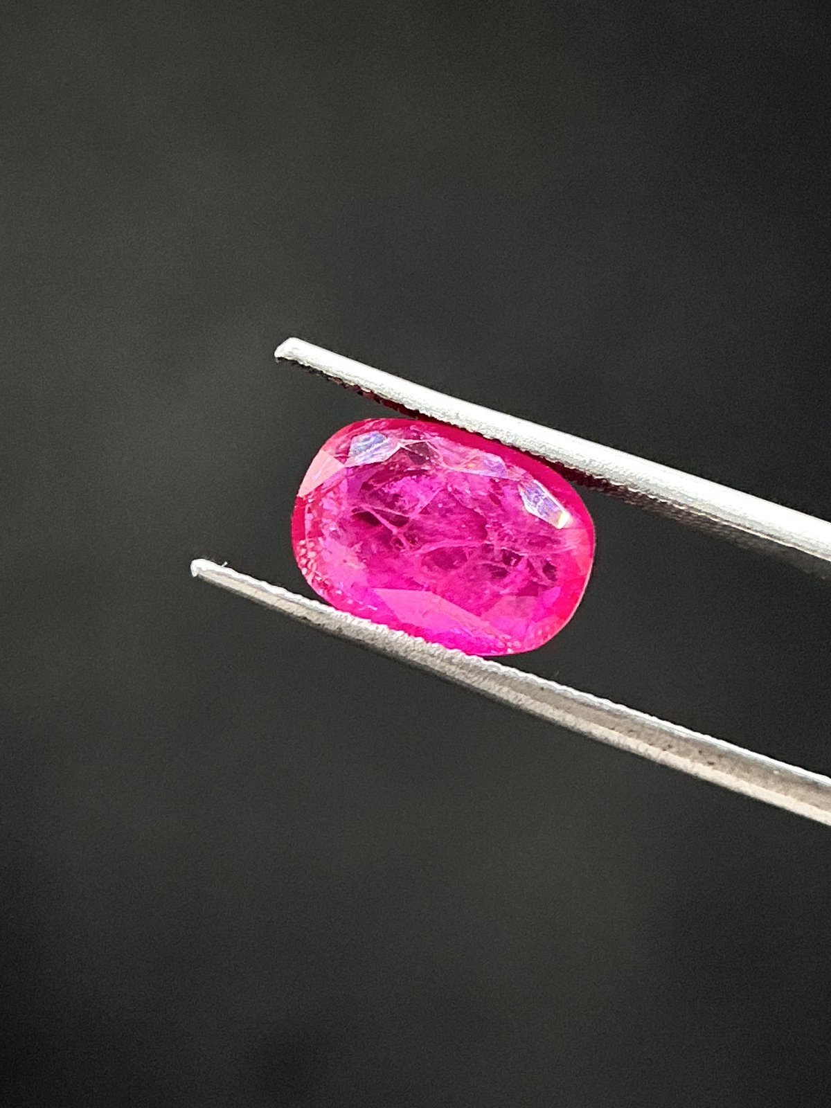 Natural Ruby - 6.465 Carats