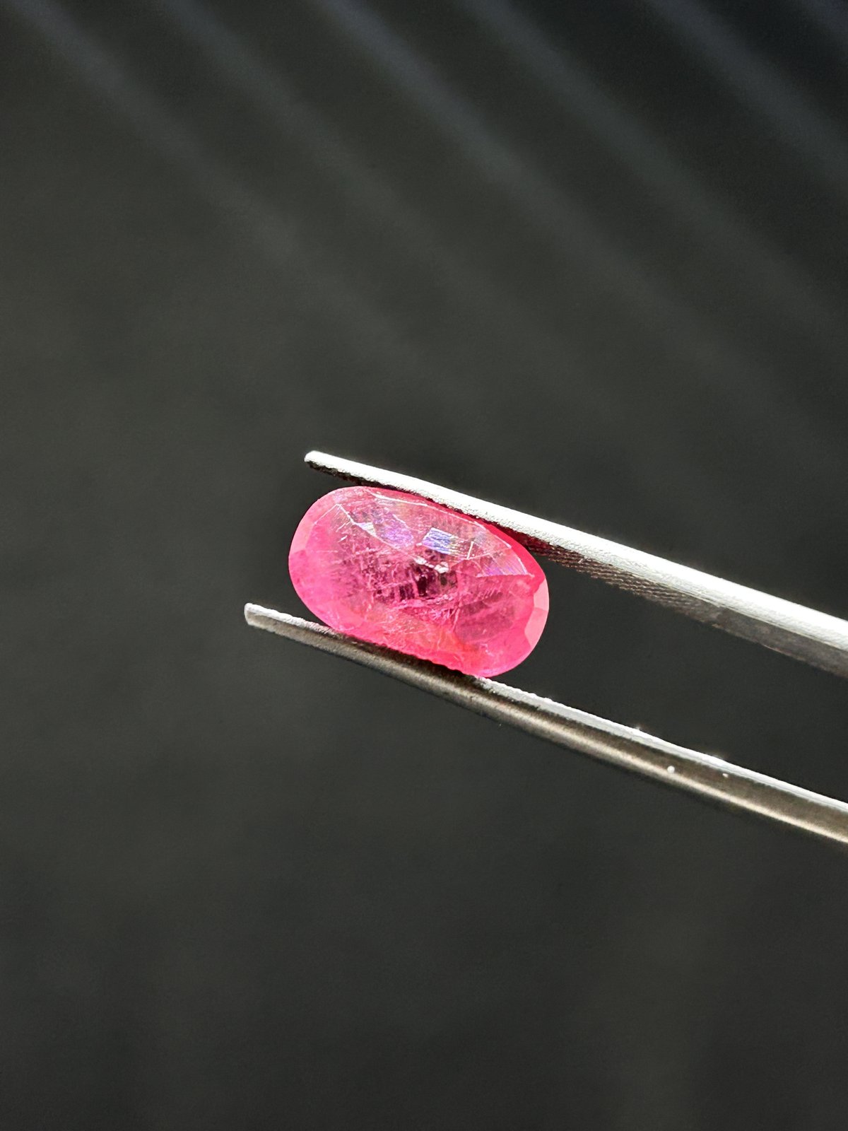 Natural Ruby - 6.81 Carats