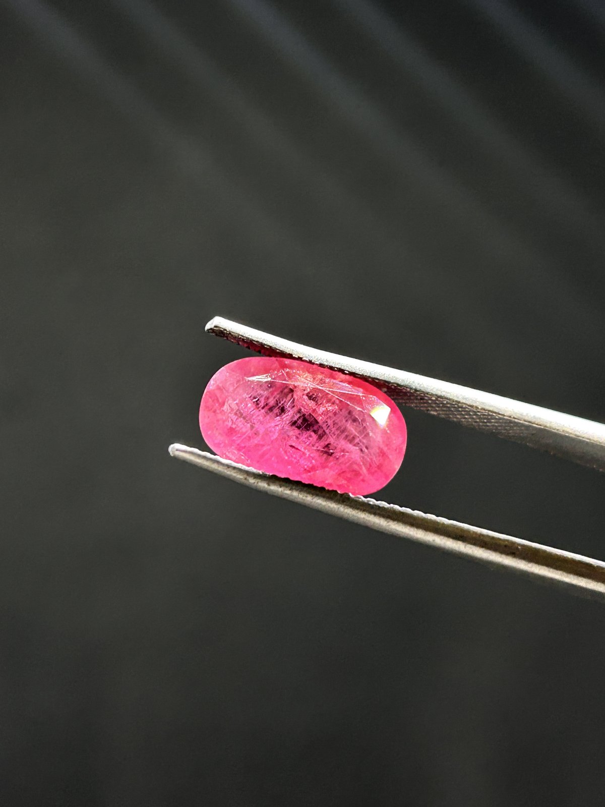 Natural Ruby - 6.81 Carats