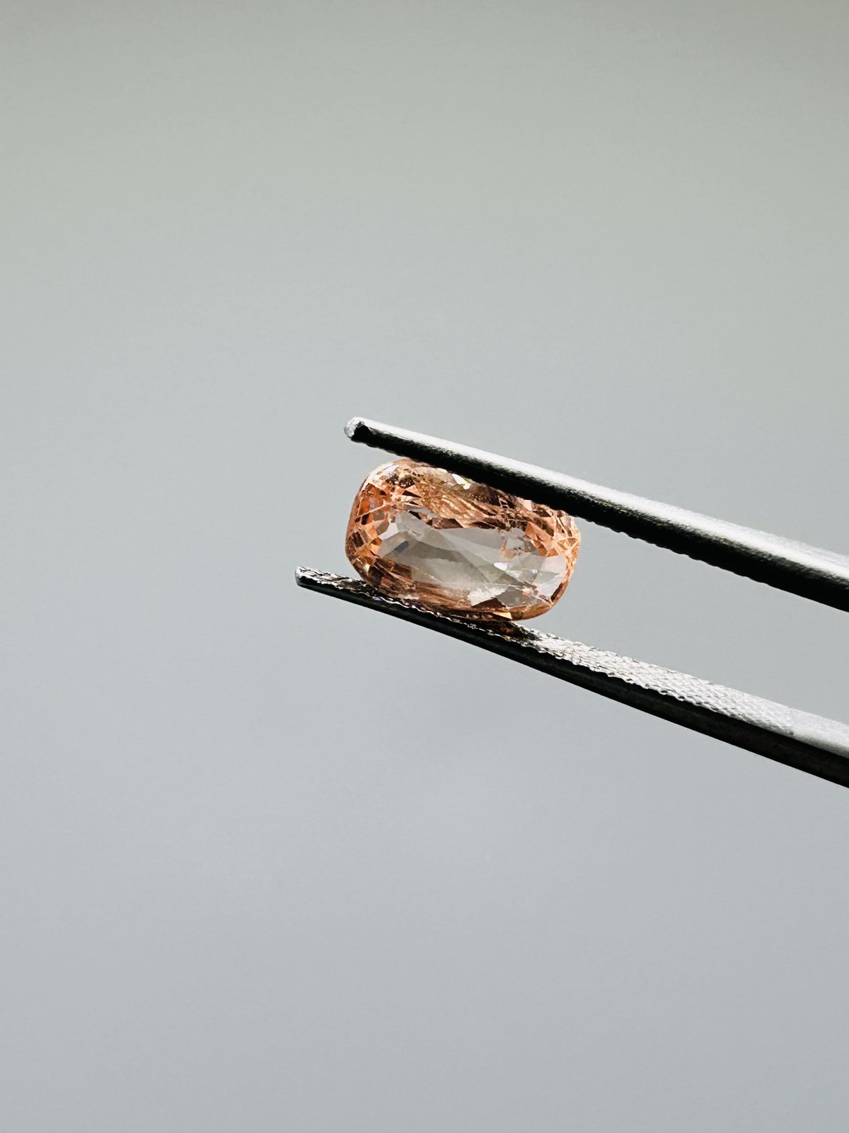 Natural Sapphire - 2.925 Carats