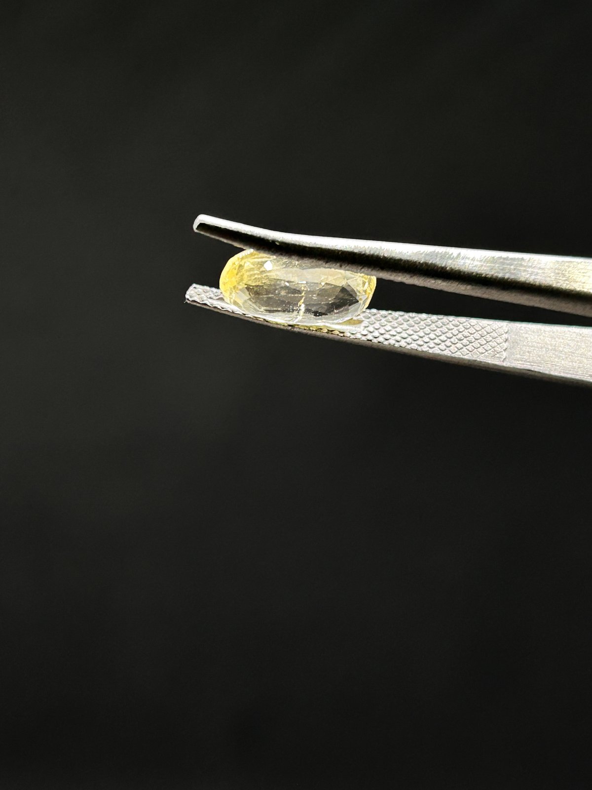 Natural Yellow Sapphire - 2.88 Carats